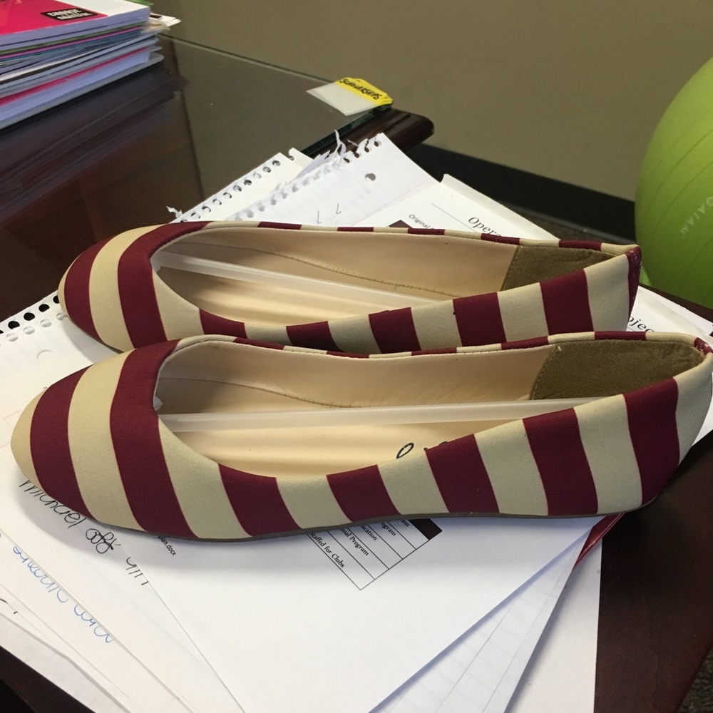 Lillybee U flats! BRAND NEW!